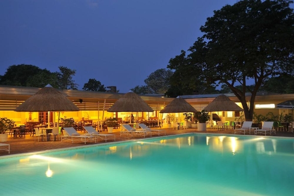 Hotel Cresta Sprayview (Victoria Falls)